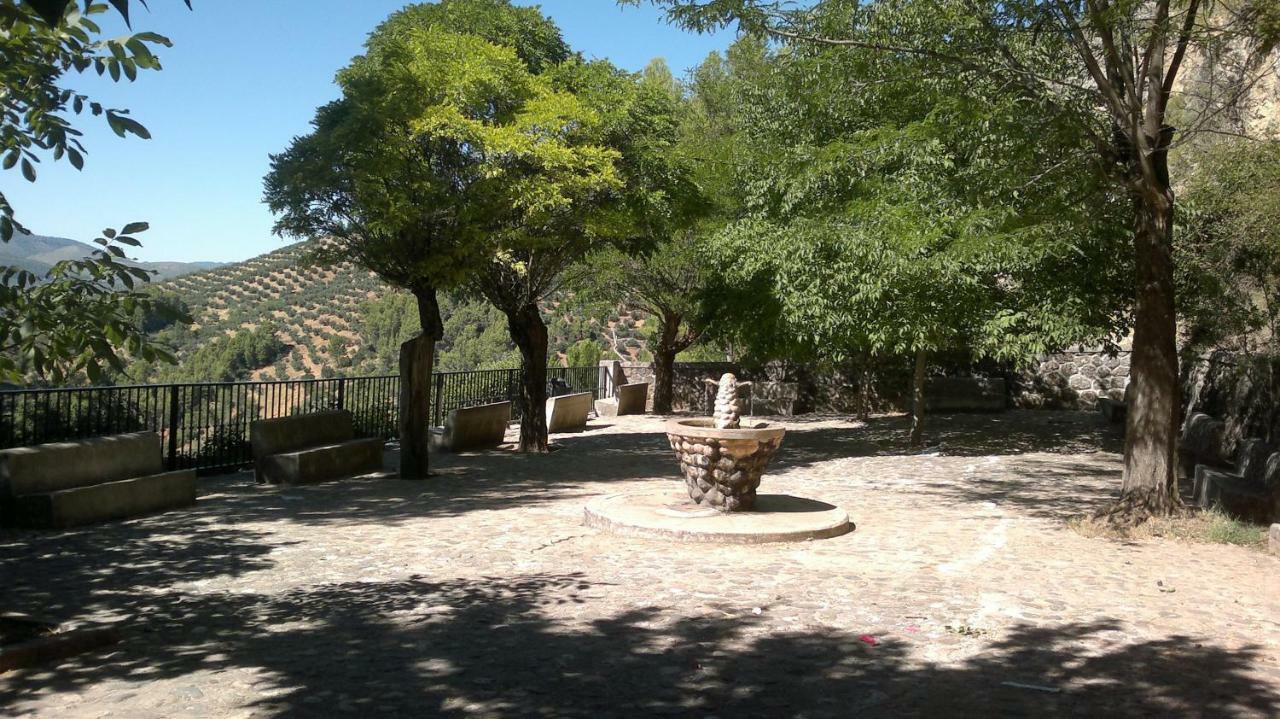 La Casa De La Abuela Clotilde Guest House Орнос Екстериор снимка